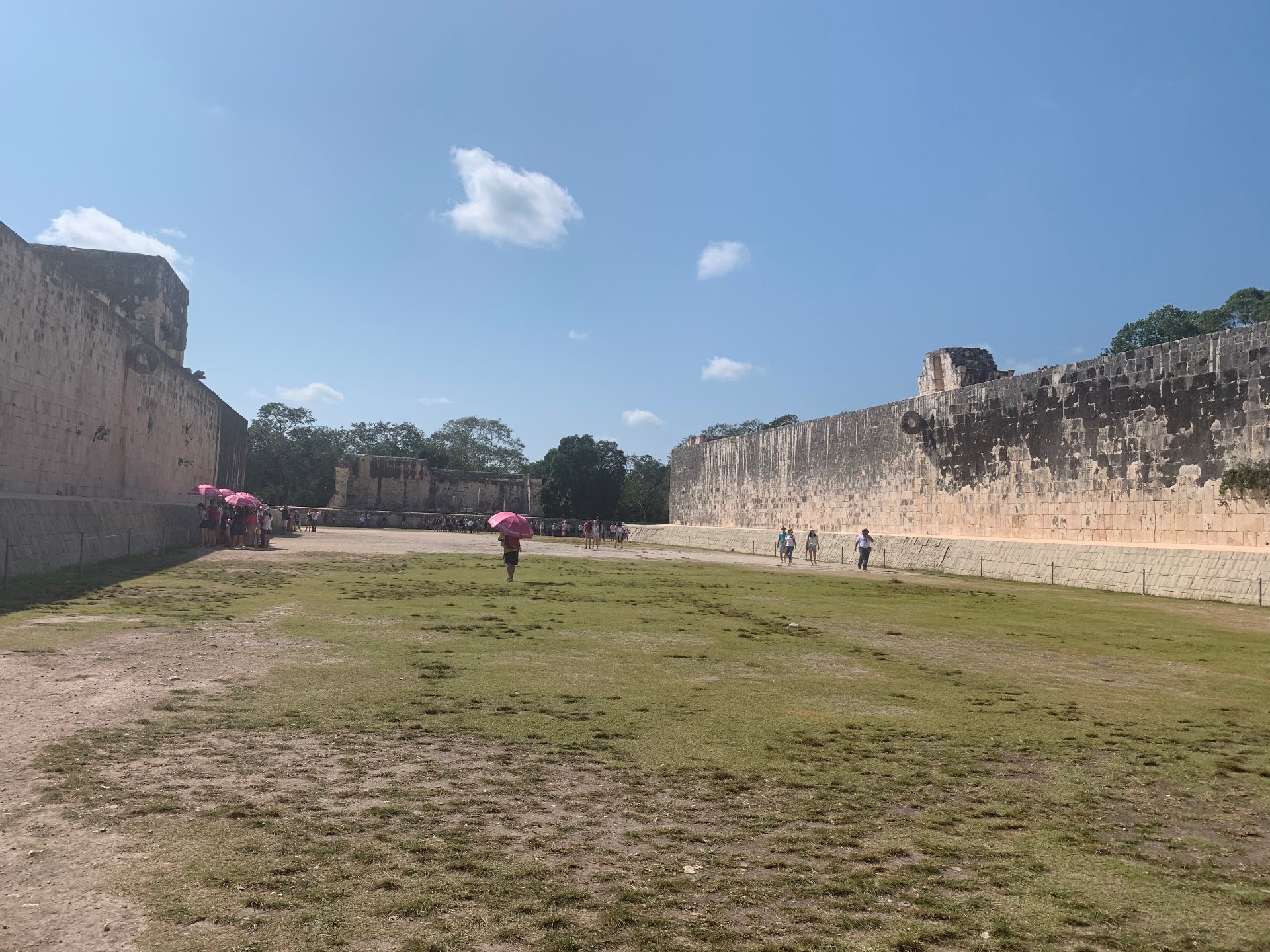 hřiště na hru Tlachtli